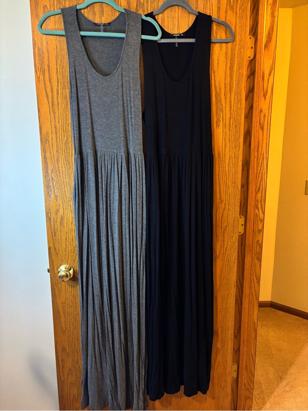 Women’s Sleeveless Maxi Dress - Gray and Black